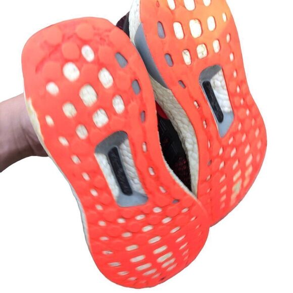 RARE 2016 Adidas UltraBoost 2.0 Black Solar Red Size 4.5 - Picture 7 of 16